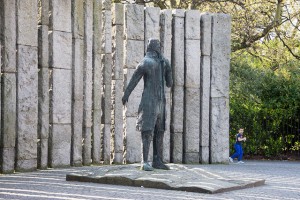 Edward Delaney's 'Wolfe Tone'